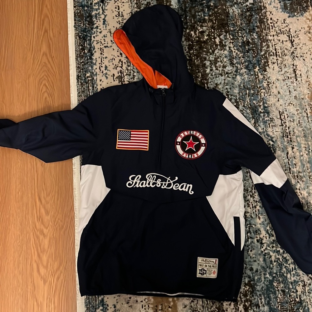 Wind breaker
